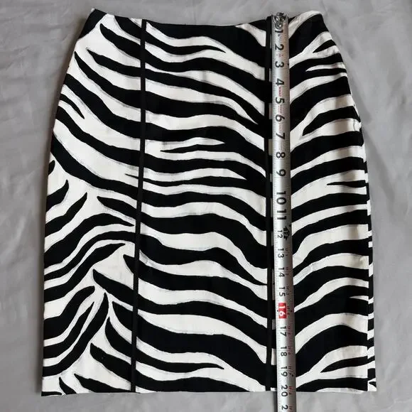 White House Black Market, Black White, Zebra Print, Knee Length, Pencil Skirt-00 - Picture 9 of 9